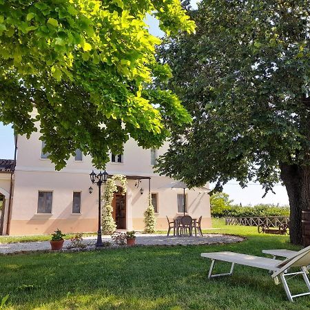 Villa Marietta Country House - Marche Montemaggiore al Metauro Dış mekan fotoğraf
