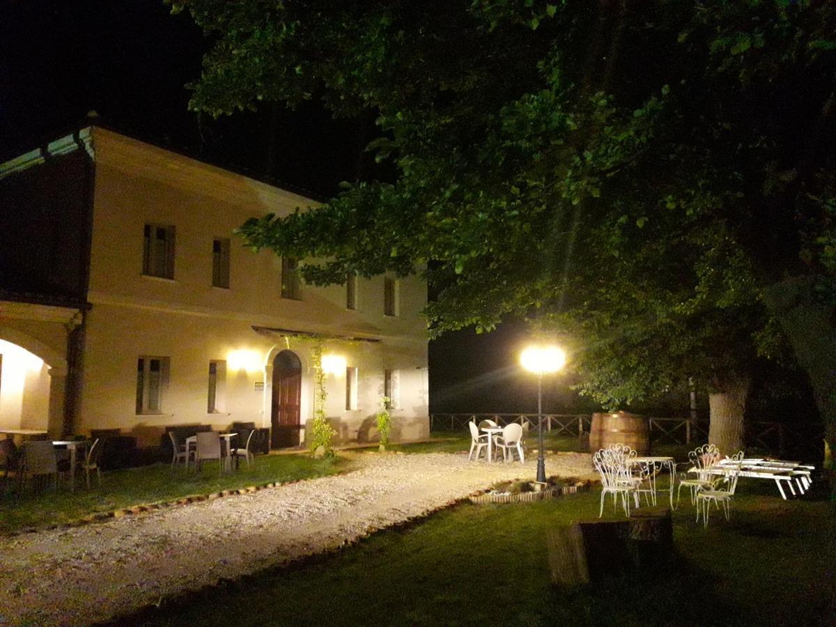Villa Marietta Country House - Marche Montemaggiore al Metauro Dış mekan fotoğraf