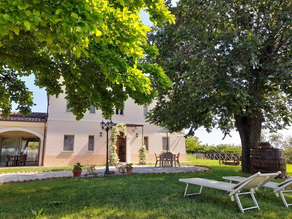 Villa Marietta Country House - Marche Montemaggiore al Metauro Dış mekan fotoğraf