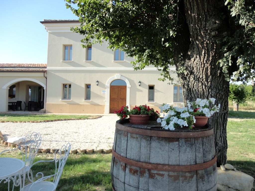 Villa Marietta Country House - Marche Montemaggiore al Metauro Dış mekan fotoğraf